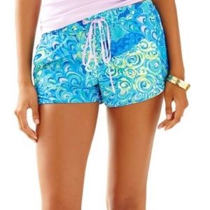 Lilly Pulitzer Lagoon Luxletic Shorts 🌸🤸‍♀️